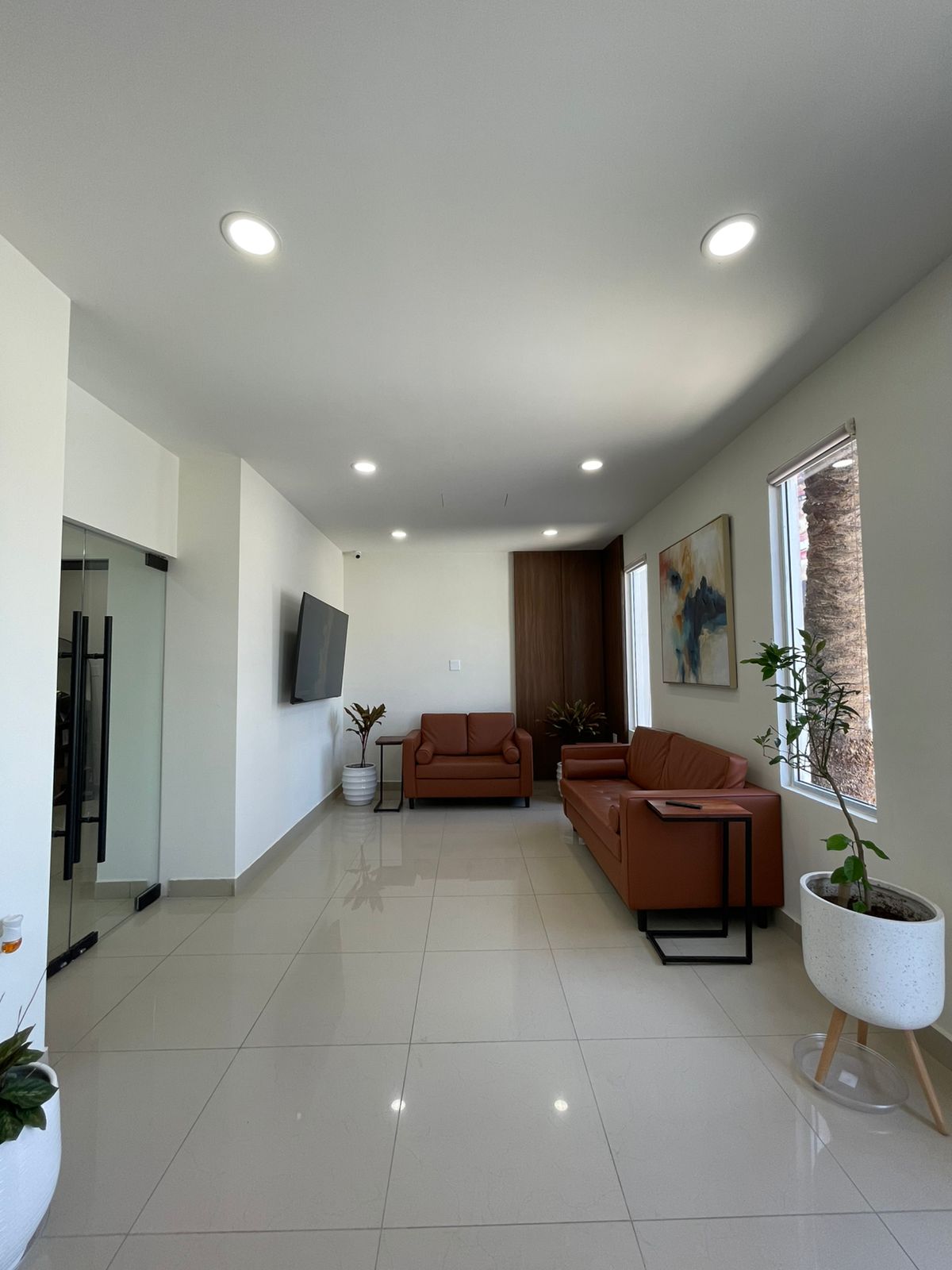 Gallery image 1 of 11